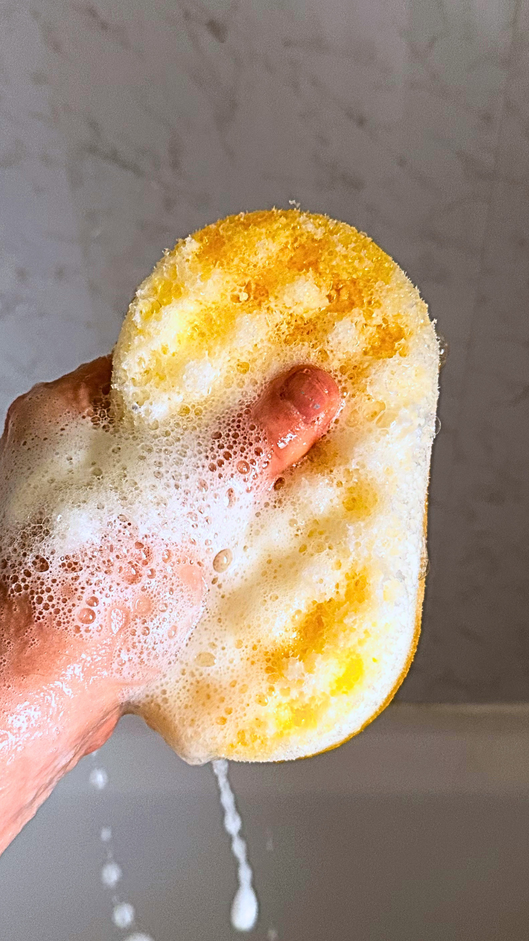 💛 What’s the difference between our Citronella Soap Sponge and our Duo Soap Sponge? 🌿