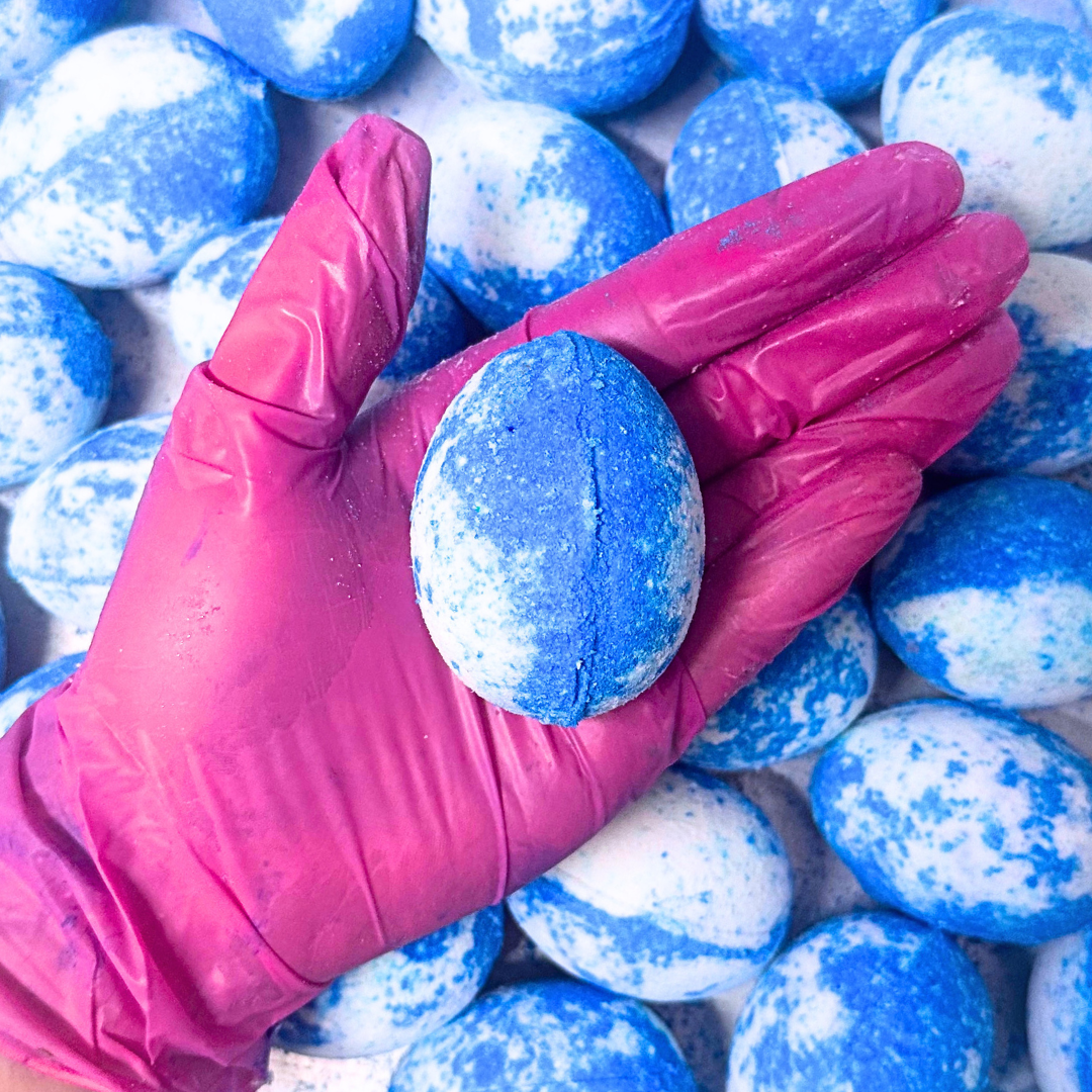 Invcitus Egg Bath Bomb