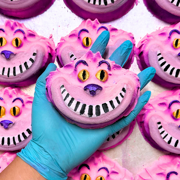 Cheshire Cat Bath Bomb