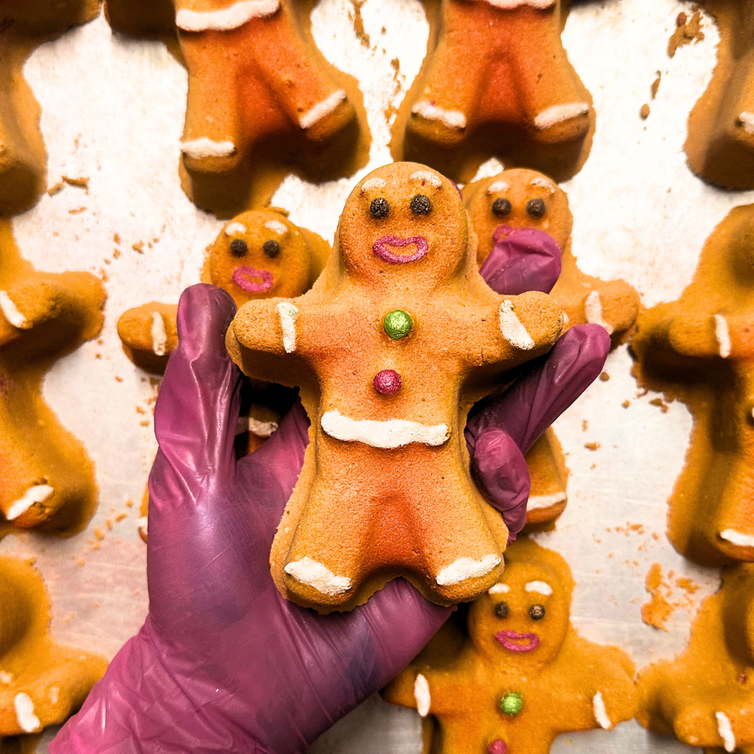 Gingerbread Man Bath Bomb