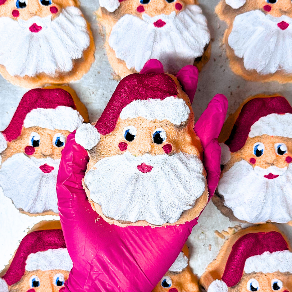 Santa Claus Bath Bomb